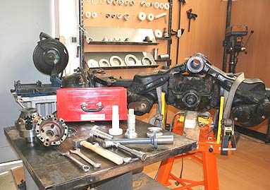 Pont reman avec établi Carraro et outillage spécifique Carraro